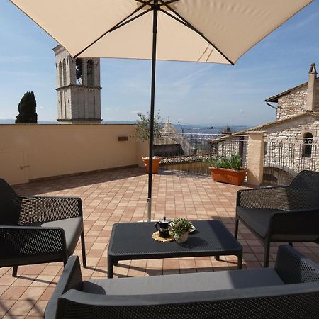 Scappo In Umbria, La Casa Di Eude Assis Exterior foto