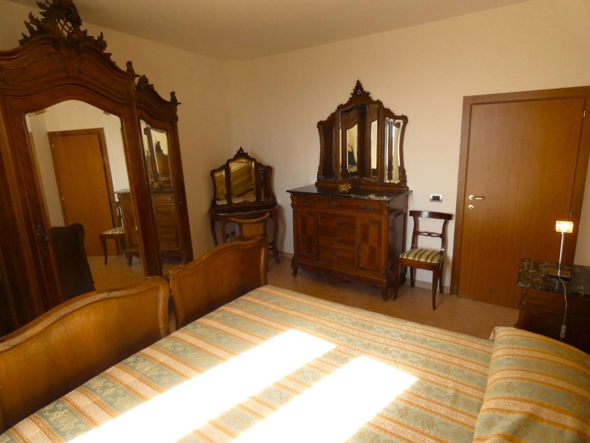 Scappo In Umbria, La Casa Di Eude Assis Exterior foto