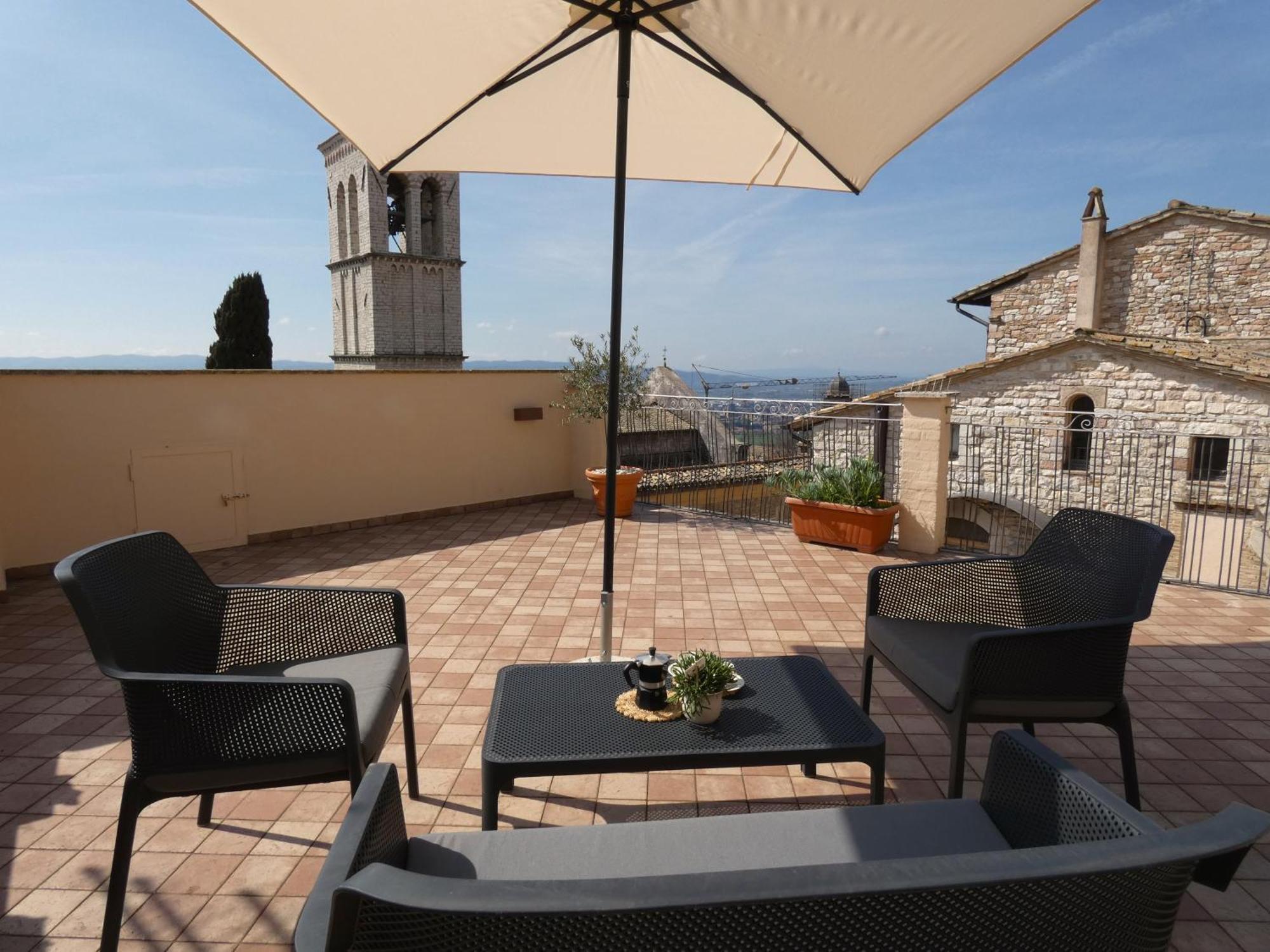 Scappo In Umbria, La Casa Di Eude Assis Exterior foto