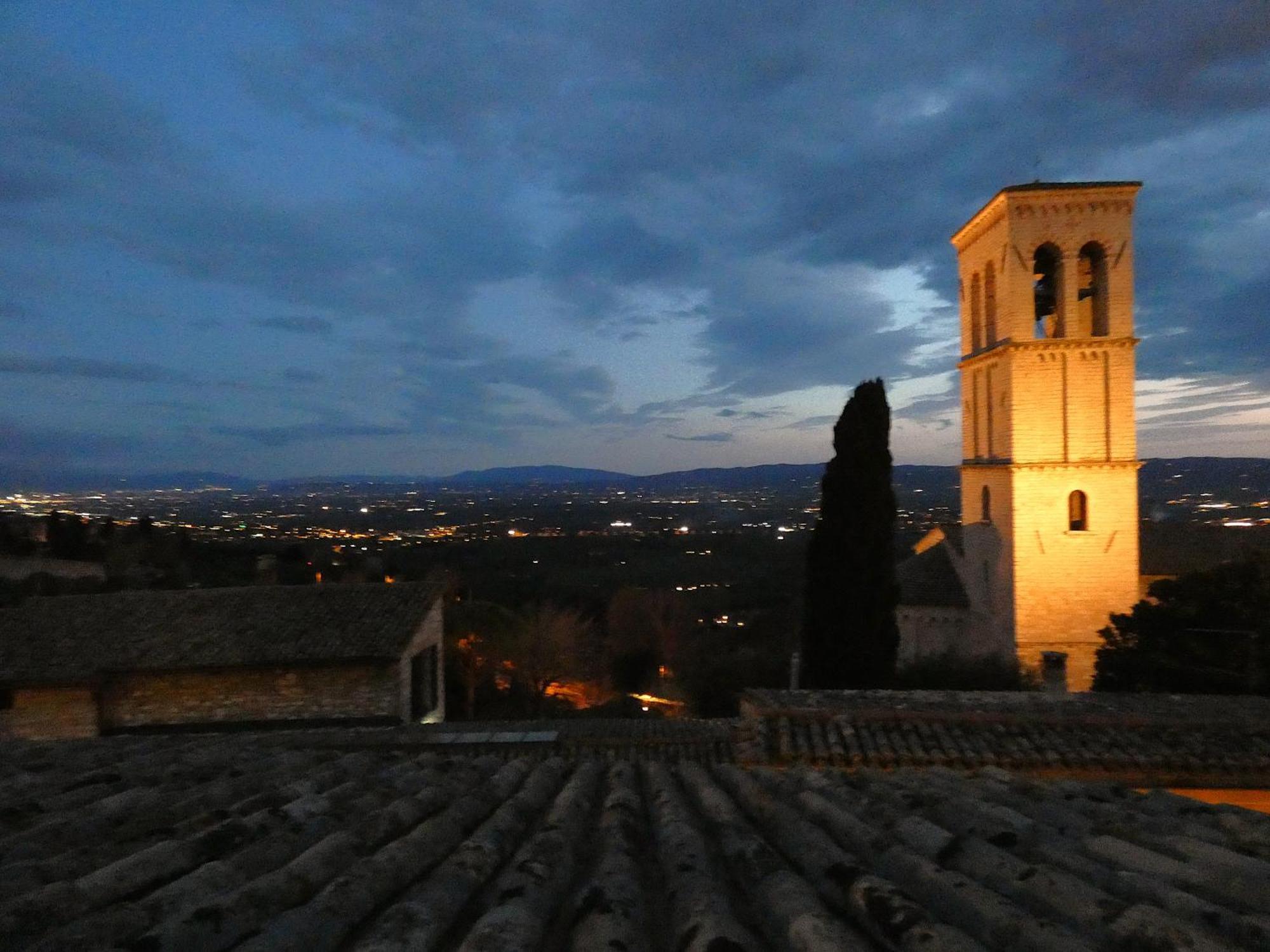 Scappo In Umbria, La Casa Di Eude Assis Exterior foto